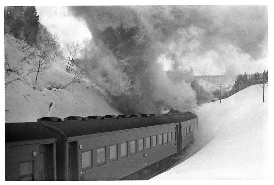 熱郛～上目名間でC62重連ていねを撮る 昭和43年3月北海道鉄道