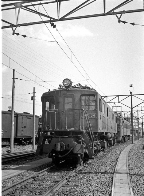 50-1 田端機関区 EF1034.jpg