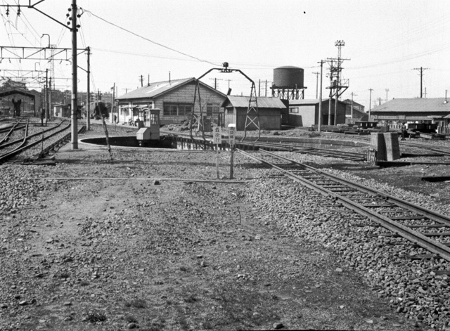 50-2 田端機関区 転車台.jpg